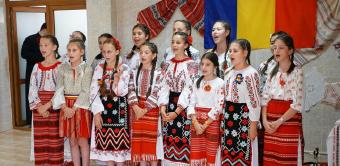 Activităţi la Centrului multifuncţional de servicii sociale „Speranţe pentru vârsta a III-a“ din Galaţi Activităţi la Centrului multifuncţional de servicii sociale „Speranţe pentru vârsta a III-a“ din Galaţi
