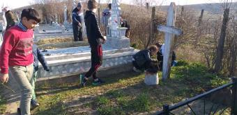 Concursul naţional catehetic „Biserica – familia românilor de pretutindeni“ în Parohia Viile, Protopopiatul Târgu Bujor, judeţul Galaţi Concursul naţional catehetic „Biserica – familia românilor de pretutindeni“ în Parohia Viile, Protopopiatul Târgu Bujor, judeţul Galaţi