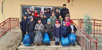 Daruri pentru 22 de copii din localitatea Slobozia Conachi, judeţul Galaţi