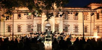 Concert de deschidere a stagiunii simfonice la Galați Concert de deschidere a stagiunii simfonice la Galați