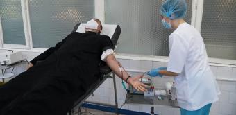 În Arhiepiscopia Dunării de Jos continuă campanie de donare de sânge În Arhiepiscopia Dunării de Jos continuă campanie de donare de sânge