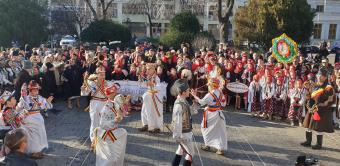 Comemorarea eroilor Revoluției din 1989 și Festivalul de datini şi obiceiuri la Naşterea Domnului şi Anul Nou „Tudor Pamfile“ la Galaţi Comemorarea eroilor Revoluției din 1989 și Festivalul de datini şi obiceiuri la Naşterea Domnului şi Anul Nou „Tudor Pamfile“ la Galaţi
