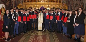 Întrunire cu elevii seminarişti gălăţeni pentru apostolat şi voluntariat Întrunire cu elevii seminarişti gălăţeni pentru apostolat şi voluntariat