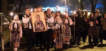 Cea de-a 19 ediţie a Pelerinajului luminii la Galaţi Cea de-a 19 ediţie a Pelerinajului luminii la Galaţi
