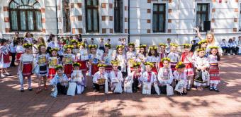 Serbare de sfârşit de an pentru clasele primare și gimnaziale de la Seminarul Teologic Ortodox „Sfântul Andrei“ din Galaţi Serbare de sfârşit de an pentru clasele primare și gimnaziale de la Seminarul Teologic Ortodox „Sfântul Andrei“ din Galaţi
