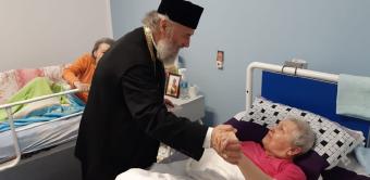 Semeni de-ai noștri vizitați în zi de sărbătoare de chiriarhul Dunării de Jos Semeni de-ai noștri vizitați în zi de sărbătoare de chiriarhul Dunării de Jos