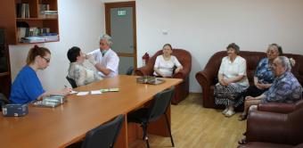 Activităţi filantropice îndreptate către bătrânii Centrului multifuncţional de servicii sociale „Speranţe pentru vârsta a III-a“ din Galaţi Activităţi filantropice îndreptate către bătrânii Centrului multifuncţional de servicii sociale „Speranţe pentru vârsta a III-a“ din Galaţi