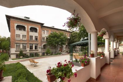 Aşezământul socio-filantropic eparhial „Sfântul Vasile cel Mare“, Galați – fotografia 2
