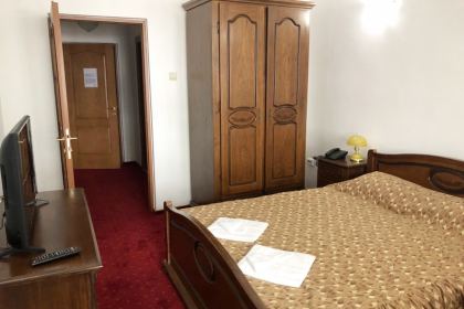Aşezământul socio-medical „Sf. M. Mc. Pantelimon“, Lacu Sărat, judeţul Brăila – fotografia 20