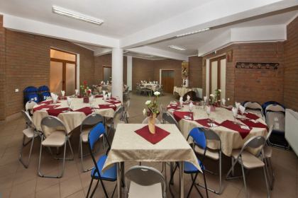 Centrul social-filantropic „Sfântul Nicolae şi Sfântul Vasile cel Mare“, Brăila – fotografia 3