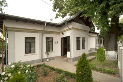 Cabinetul medical creştin-ortodox „Sfântul Spiridon şi Sfânta Irina“, Galați – fotografia 1