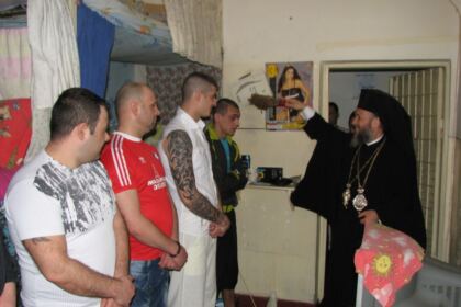 Vizita ÎPS Arhiepiscop Casian la Penitenciarul din Brăila – fotografia 5