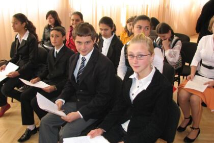 Concursul de oratorie creştină “Crezul meu”, la Protoieriile Galaţi şi Tecuci – fotografia 9