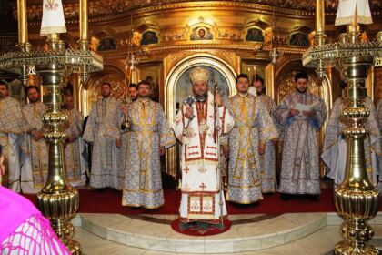 Duminica Slăbănogului, prăznuită la Catedrala arhiepiscopală – fotografia 15