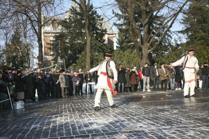 Festivalului de datini şi obiceiuri la Naşterea Domnului şi Anul Nou „Tudor Pamfile” (Ediţia a XXI-a) – fotografia 13