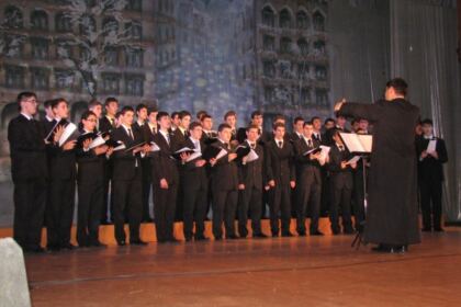 Spectacol de colinde „Colindăm Doamne colind…” la Galaţi – fotografia 1