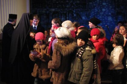 Spectacol de colinde „Colindăm Doamne colind…” la Galaţi – fotografia 12