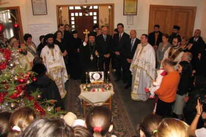 Aşezământul filantropic eparhial “Sfântului Vasile cel Mare” din Galaţi şi-a serbat ocrotitorul spiritual – fotografia 9