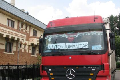 Ajutoare pentru sinistraţii din judeţele Bacău, Suceava şi Botoşani – fotografia 12