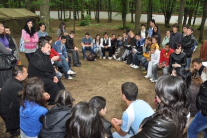 Festivalul tinerilor la Mănăstirea Buciumeni, în ziua Sfintei Treimi – fotografia 10