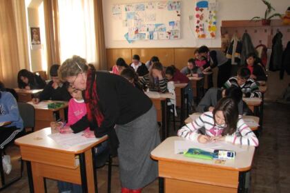 La Galaţi şi Brăila s-au desfăşurat fazele judeţene ale Olimpiadei de Religie – fotografia 7