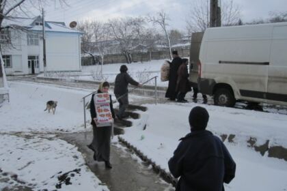 Activităţi social filantropice la Spitalul din localitatea Găneşti, jud. Galaţi – fotografia 2