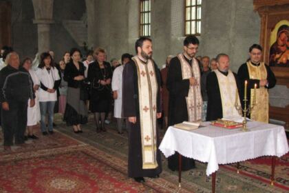 „Speranţe pentru vârsta a treia”-dialog cu vârstnicii, în parohia Pogorârea Duhului Sfânt – fotografia 1