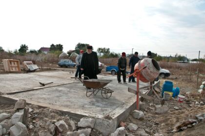 Casă pentru o familia cu 5 copii în Parohia „Sf. Voievozi Noi” din Tecuci – fotografia 3