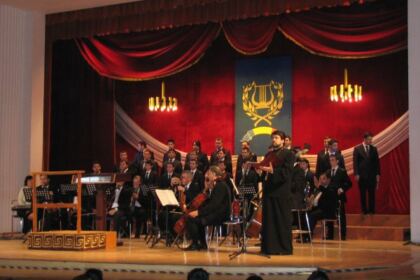 Concertul pentru cor şi orchestră la Teatrul Muzical „Nae Leonard” din Galaţi – fotografia 8