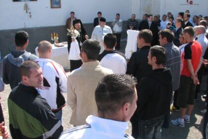 Vizita pascală a Înaltpreasfinţitului Arhiepiscop Casian la Penitenciarul din Galaţ – fotografia 1