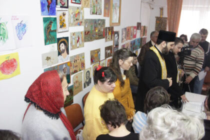 Vizită pastorală la Centrul de zi pentru persoane cu handicap – fotografia 5