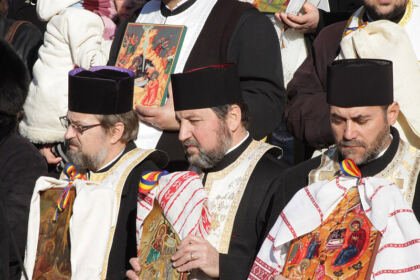 Festivalul de datini şi obiceiuri la Naşterea Domnului şi Anul Nou „Tudor Pamfile” – fotografia 7
