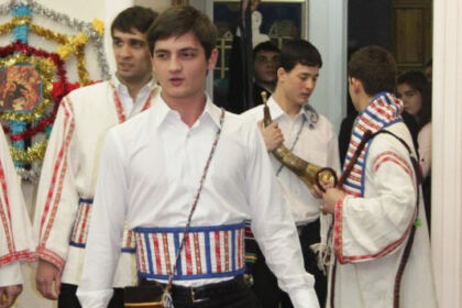 Serbarea de Crăciun a Seminarului Teologic Ortodox din Galați – fotografia 11