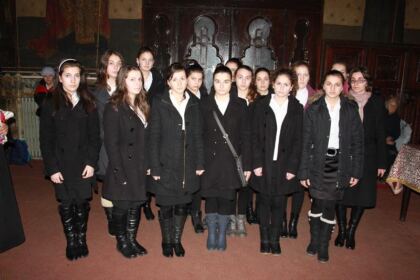 IPS Părinte Casian colindat la Catedrala arhiepiscopala – fotografia 2