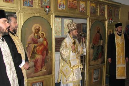 Cinstirea lanţului Sfantului Apostol Petru în Arhiepiscopia Dunării de Jos – fotografia 3