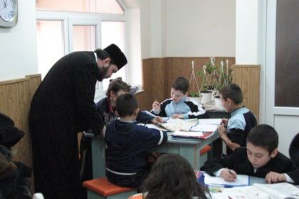 Centrul de zi pentru copii  „Sfântul Antonie cel Mare”-Galaţi – fotografia 3