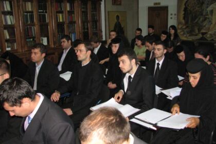 Jurământul de credinţă al studenţilor teologi de la Dunărea de Jos – fotografia 2