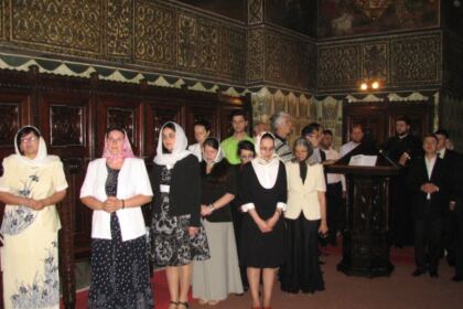 Cursul festiv al studenţilor teologi de la Dunărea de Jos – fotografia 2