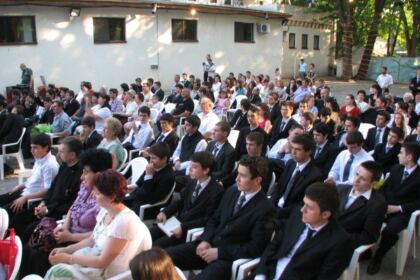 Festivitatea de premiere şi serbarea de sfârşit de an la Seminarul Teologic „Sfântul Apostol Andrei” din Galaţi – fotografia 5