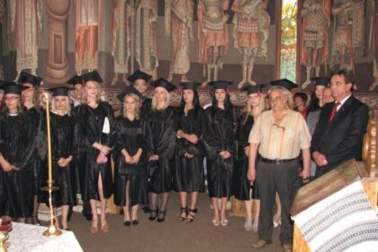 Cursul festiv al asolvenţilor de medicină de la Dunărea de Jos – fotografia 3
