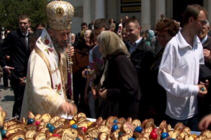 Duminica Slăbănogului, la Catedrala arhiepiscopală din Galaţi – fotografia 14