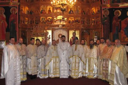 Şedinţa preoţilor care activează în slujirea socială, în Arhiepiscopia Dunării de Jos – fotografia 3