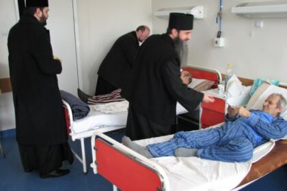 Şedinţa preoţilor care activează în slujirea socială, în Arhiepiscopia Dunării de Jos – fotografia 7