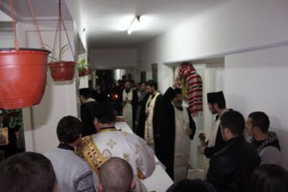 Sfinţirea căminelor studenţeşti – fotografia 14