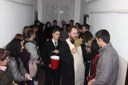 Sfinţirea căminelor studenţeşti – fotografia 17