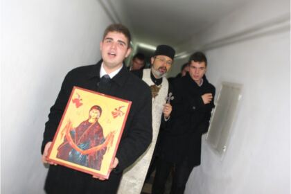 Sfinţirea căminelor studenţeşti – fotografia 19