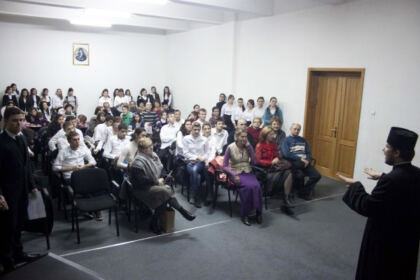 Concertul „Şi ei sunt asemenea nouă…” – fotografia 1