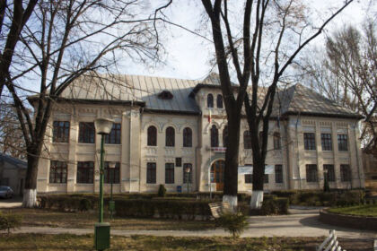 Simpozion științific la Seminarul Teologic Ortodox din Galați – fotografia 15