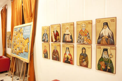 Concert de muzică bizantină și expoziție de icoane la Teatrul Nae Leonard din Galați – fotografia 2