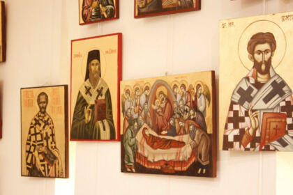 Concert de muzică bizantină și expoziție de icoane la Teatrul Nae Leonard din Galați – fotografia 8